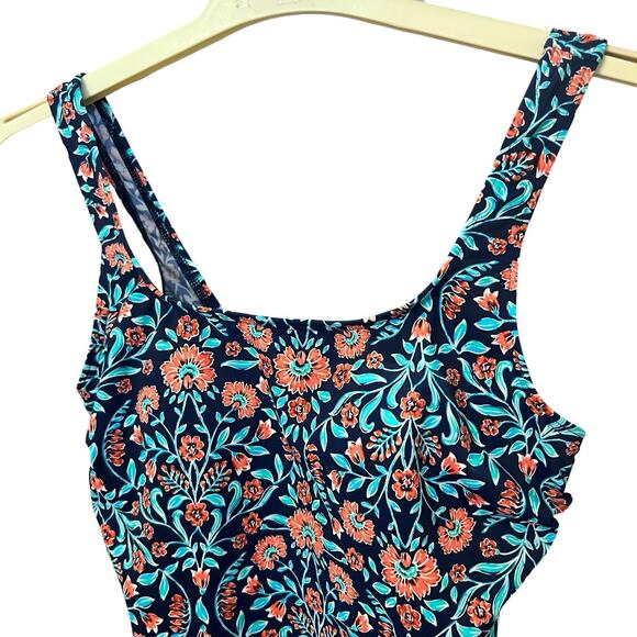 Lands End Tugless One Piece Swimsuit 6 Floral Shelf Bra Modest Low Leg Preppy - Picture 2 of 5